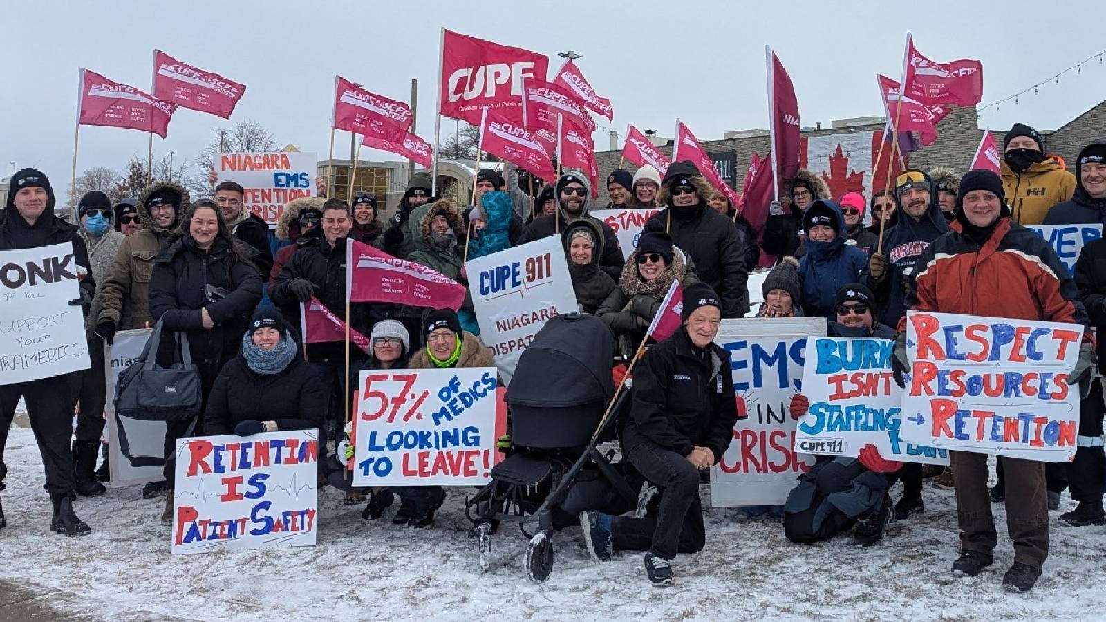 EMS Local 911 CUPE members rally for new contract