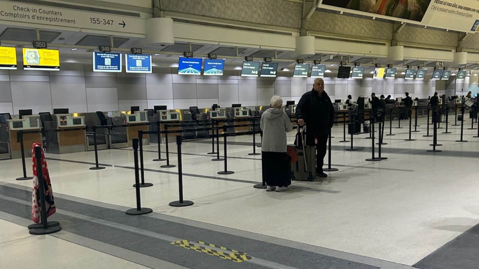 Canada updates travel rules for people coming from countries impacted by deadly Ebola outbreak - 610 CKTB